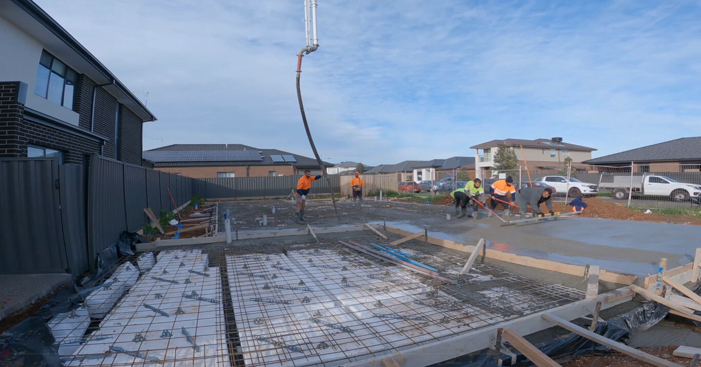 Professional concrete slab pouring with boom pump in Pittsburg, CA